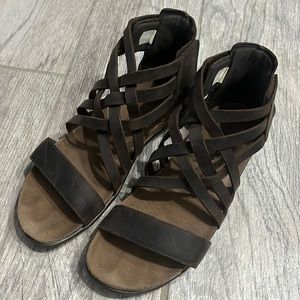 Naot Marita gladiators. Dark brown. Size 38